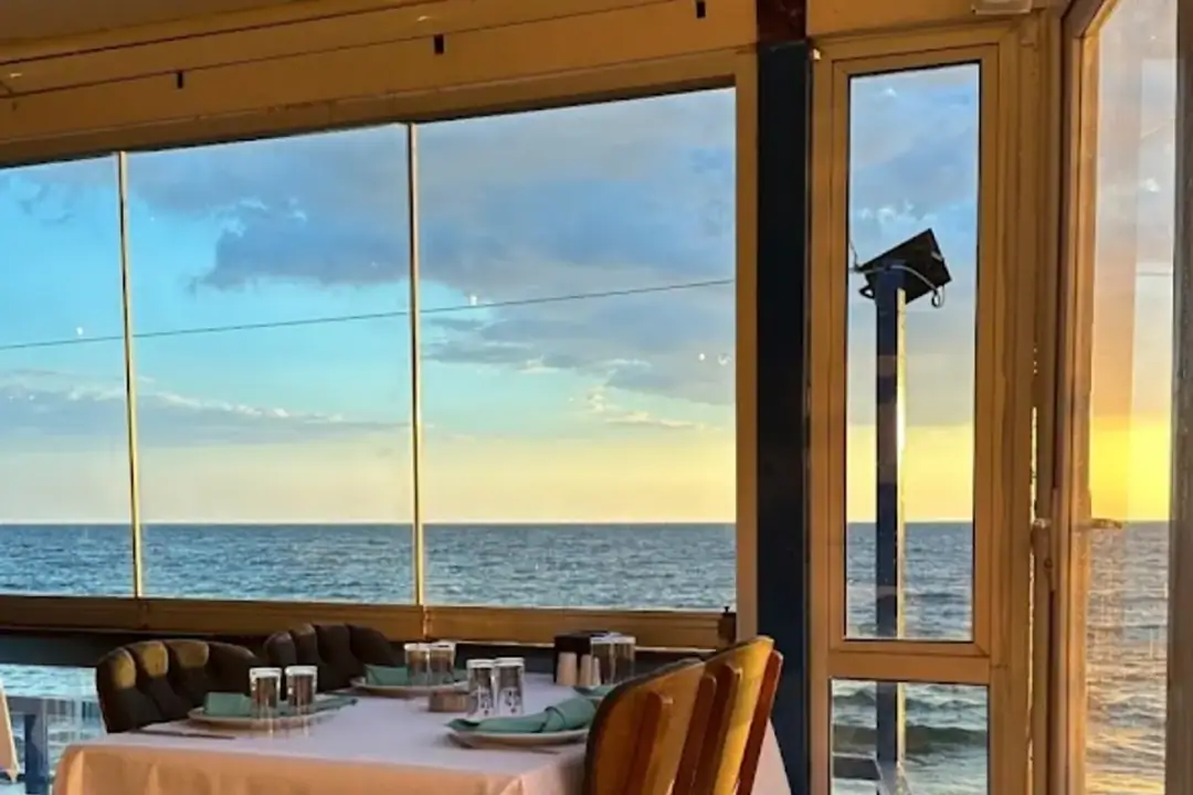 ALANYA BALIK Seafood & Beach Reataurant