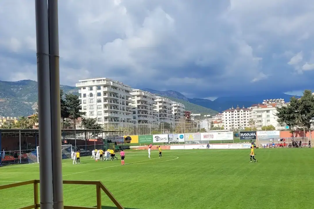 Alanya Milli Egemenlik Stadı, Alanya