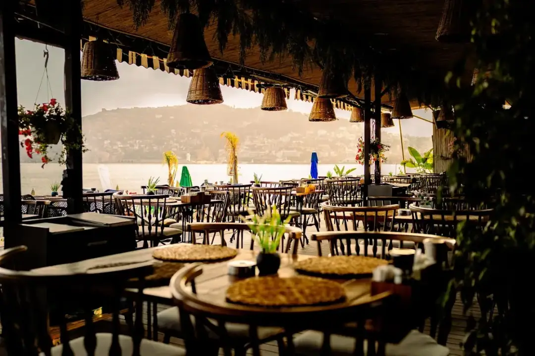 Lui Beach & Lounge 1