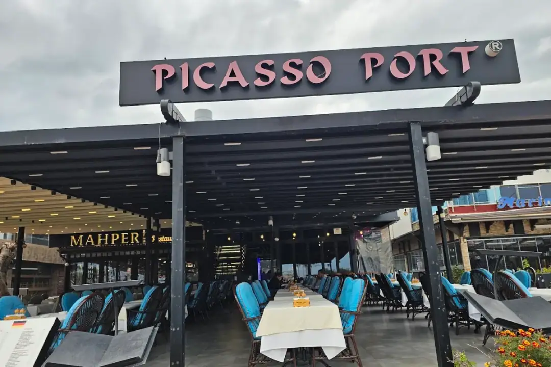 Picasso Port À La Carte 1
